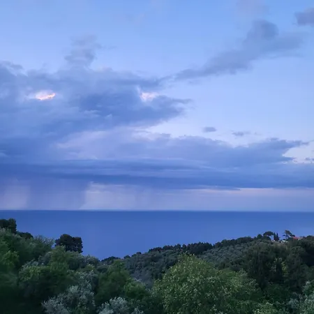 Semesterbostad Raches Skopelos Glossa