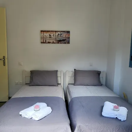 Raches Skopelos * Glossa